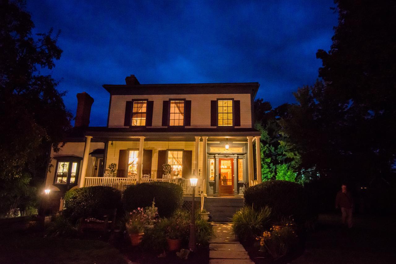 The Borland House Inn Montgomery Exterior photo